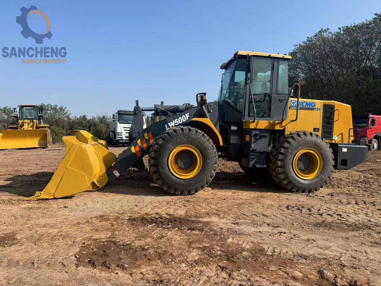 XCMG LW500F - Wheel loader: gambar 4 XCMG LW500F - Wheel loader: gambar 4