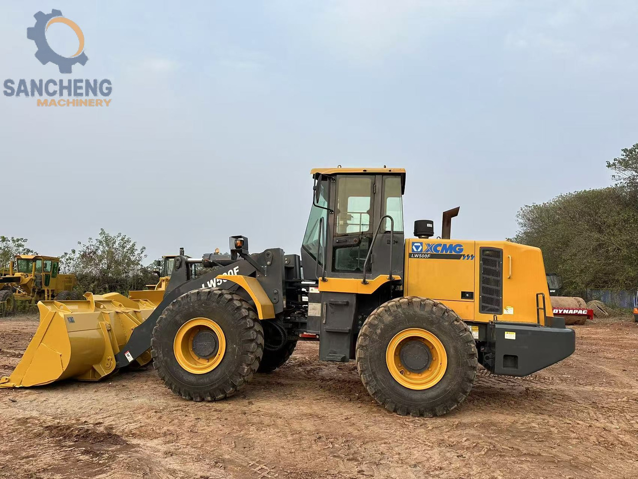 XCMG LW500F - Wheel loader: gambar 2 XCMG LW500F - Wheel loader: gambar 2