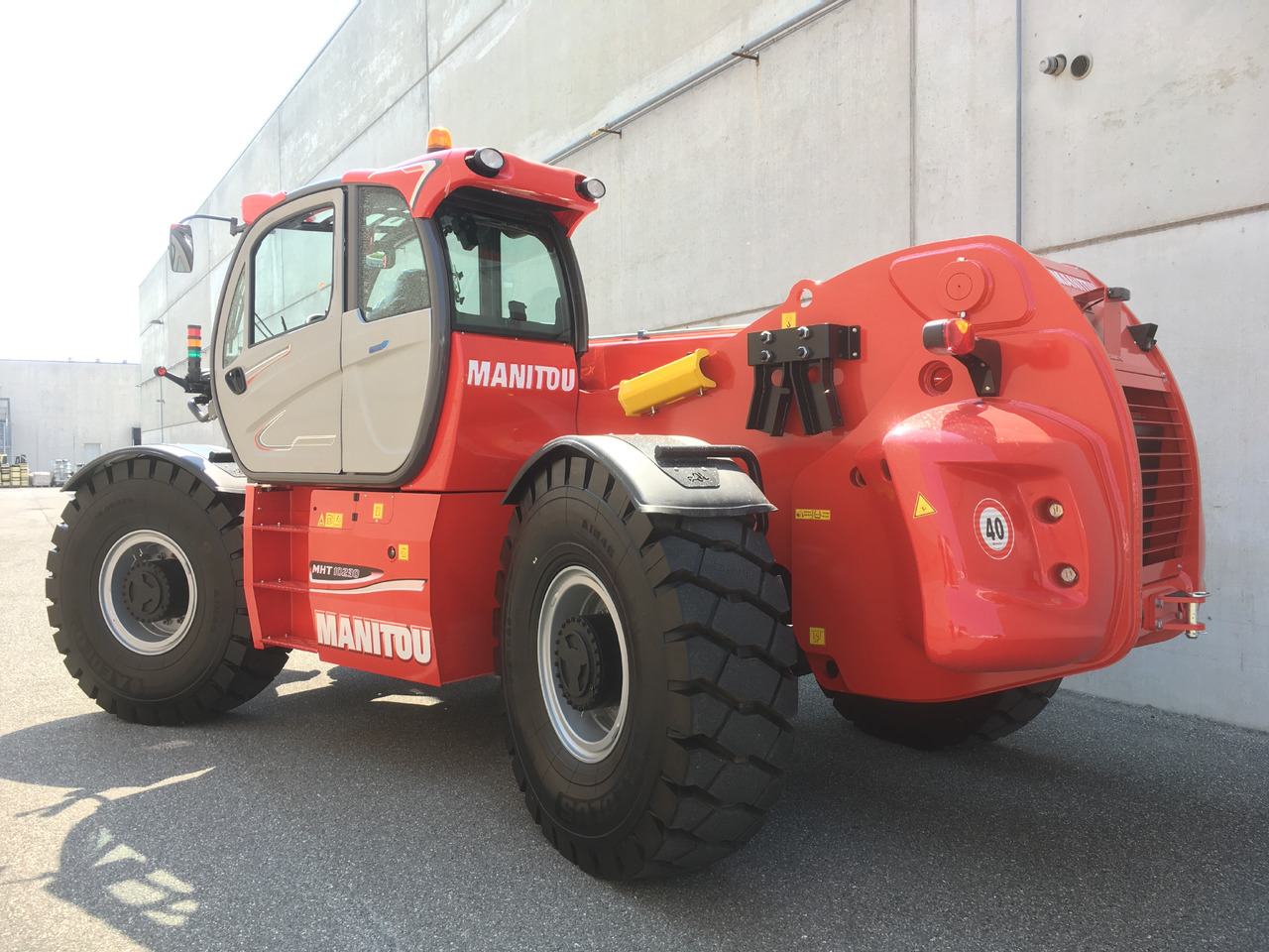 MANITOU MHT 10230 ST4 - 2018 - Telehandler: gambar 2 MANITOU MHT 10230 ST4 - 2018 - Telehandler: gambar 2