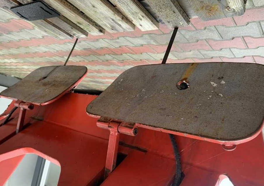 Auramo CTXAR-60RH0-13 - Klem untuk Forklift: gambar 4 Auramo CTXAR-60RH0-13 - Klem untuk Forklift: gambar 4