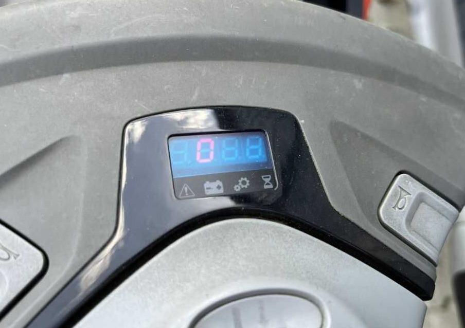 Truk pallet BT LPE200: gambar 7