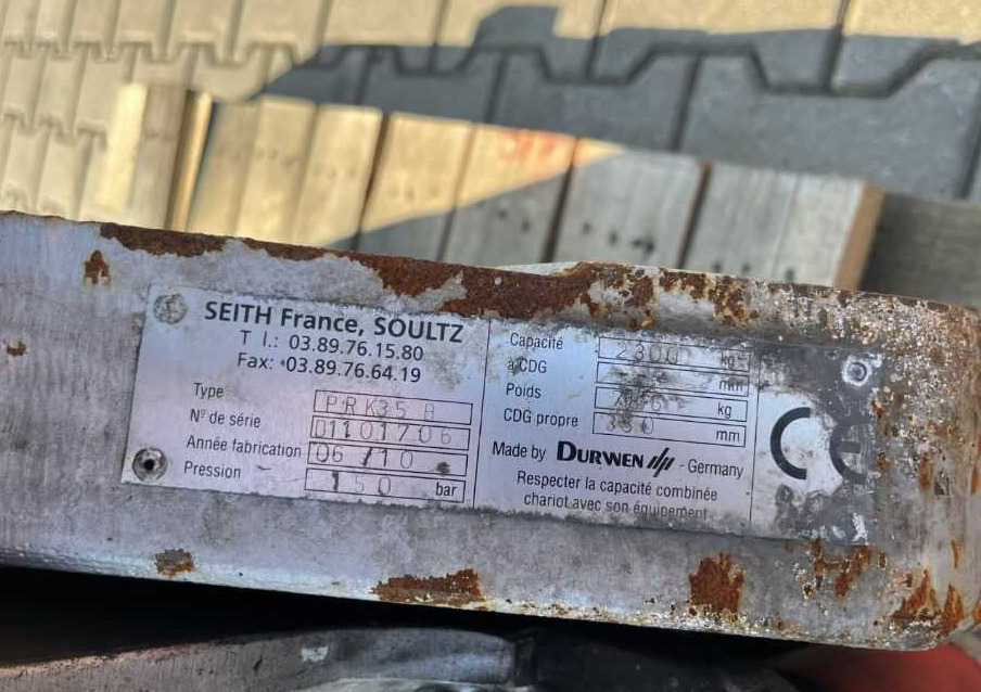 Klem untuk Forklift Durwen PRK35B: gambar 7 Klem untuk Forklift Durwen PRK35B: gambar 7