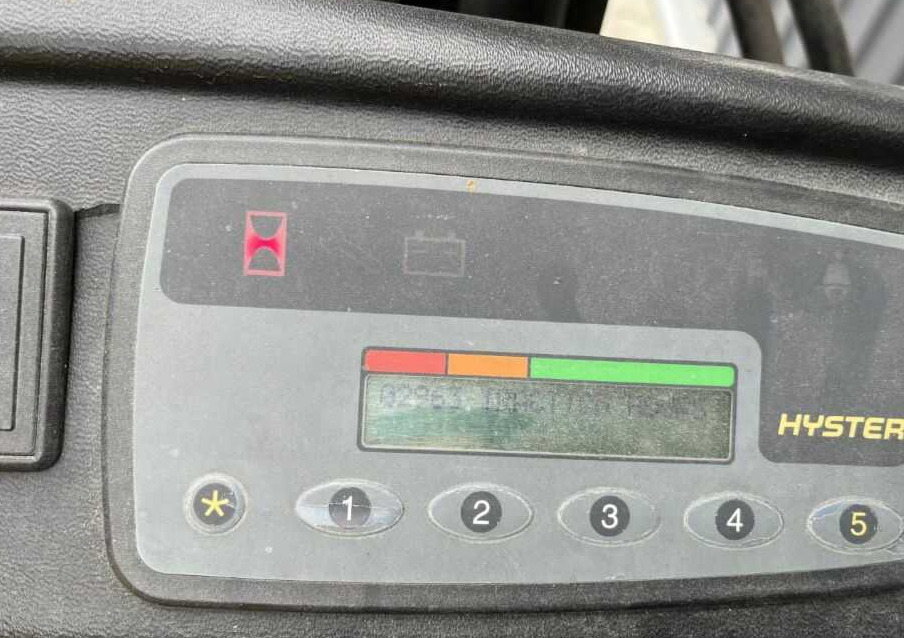 Hyster J1.60XMT - Forklift listrik: gambar 5 Hyster J1.60XMT - Forklift listrik: gambar 5