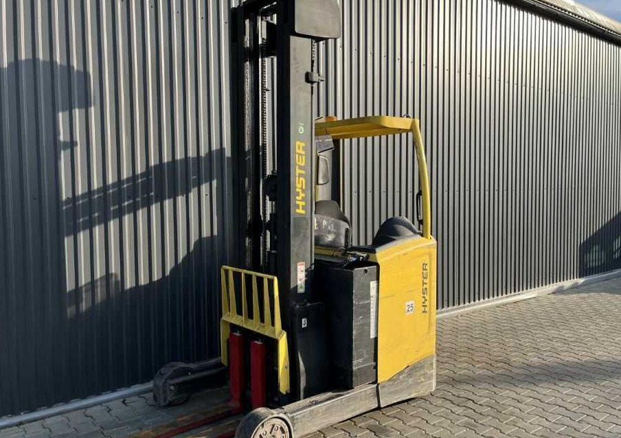 Hyster R2.0 - Jangkauan truk: gambar 1 Hyster R2.0 - Jangkauan truk: gambar 1