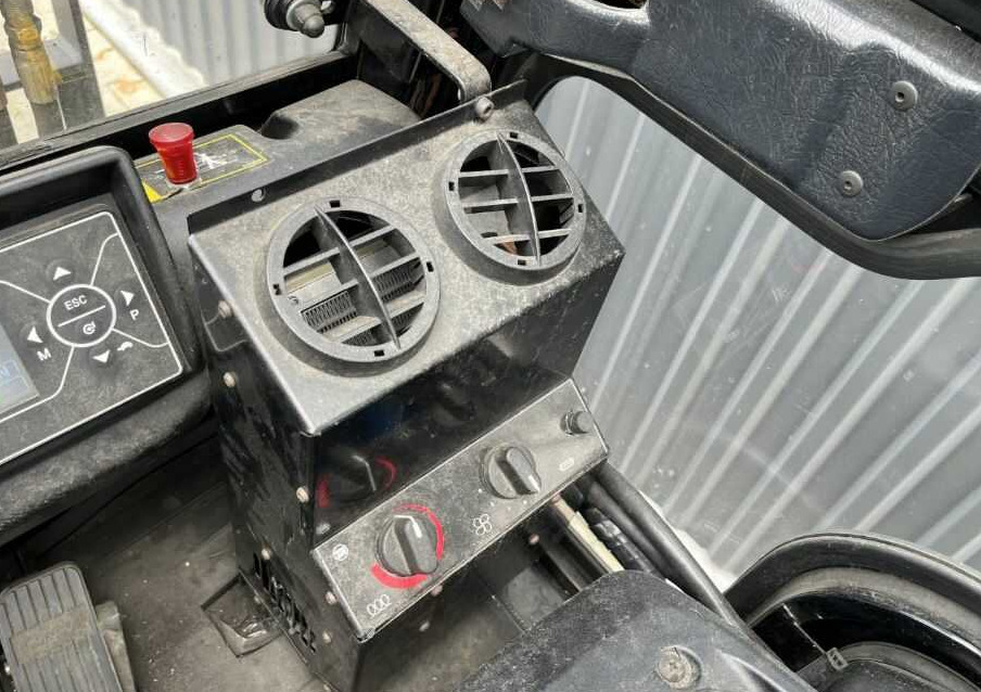 Forklift listrik Hyundai 25B-9: gambar 8 Forklift listrik Hyundai 25B-9: gambar 8