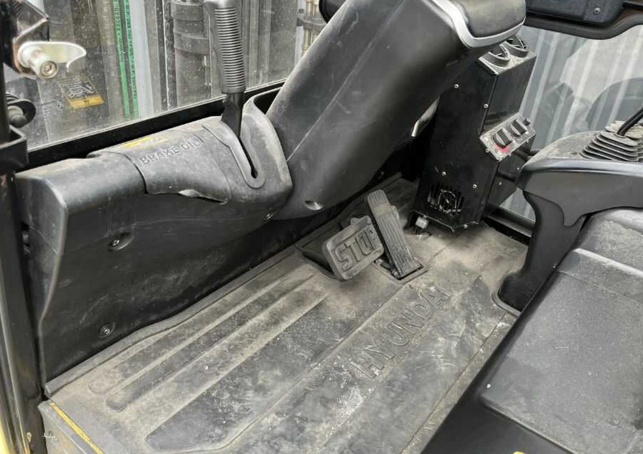 Forklift listrik Hyundai 25B-9: gambar 10 Forklift listrik Hyundai 25B-9: gambar 10