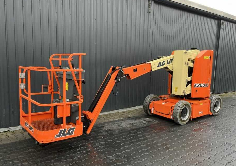 JLG E300AJ - Boom artikulasi: gambar 1 JLG E300AJ - Boom artikulasi: gambar 1