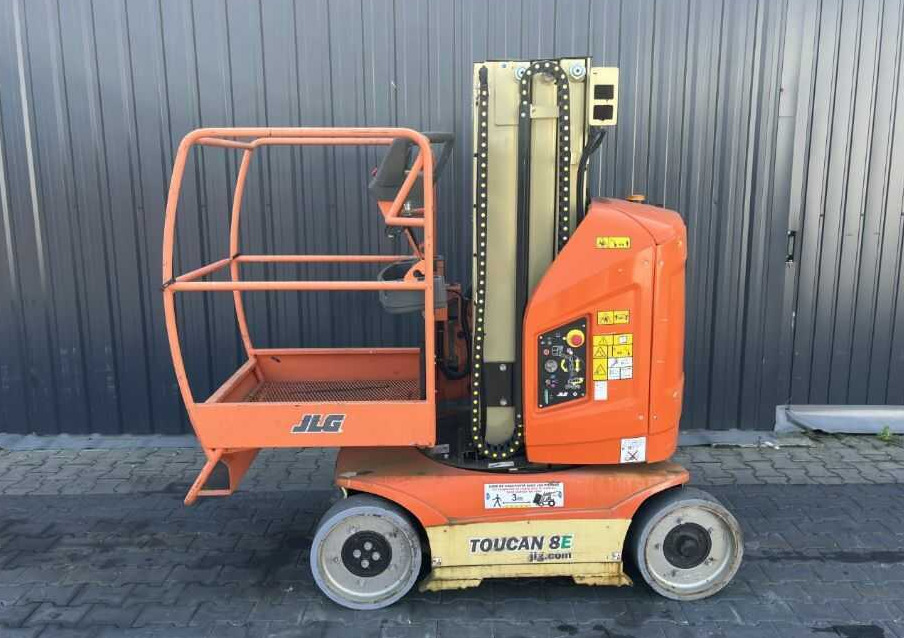 JLG Toucan 8E - Lift tiang vertikal: gambar 2 JLG Toucan 8E - Lift tiang vertikal: gambar 2