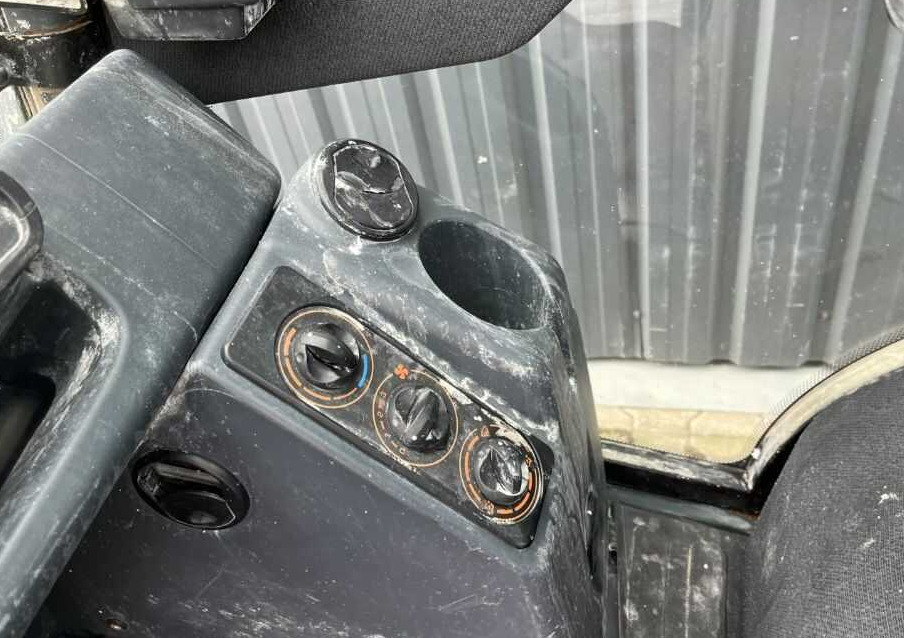 Forklift diesel Jungheinrich DFG430s: gambar 6