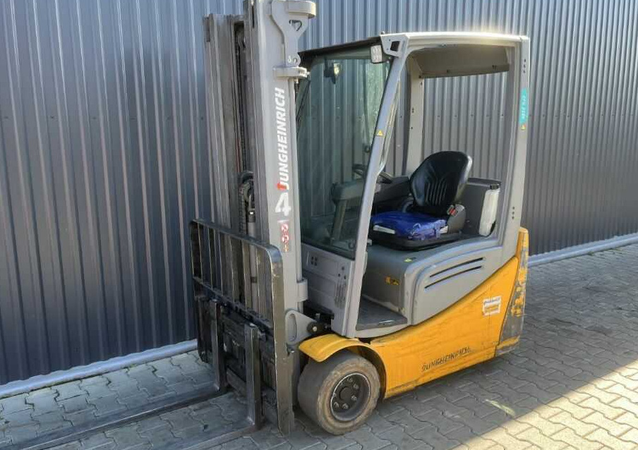 Jungheinrich EFG218k - Forklift listrik: gambar 1 Jungheinrich EFG218k - Forklift listrik: gambar 1
