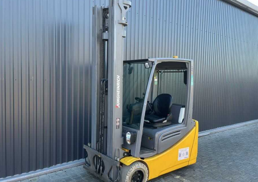 Jungheinrich EFG220 - Forklift listrik: gambar 1 Jungheinrich EFG220 - Forklift listrik: gambar 1