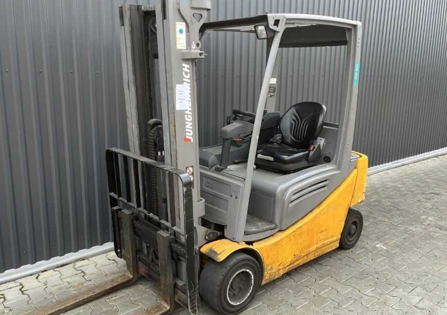 Jungheinrich EFG320 - Forklift listrik: gambar 1 Jungheinrich EFG320 - Forklift listrik: gambar 1