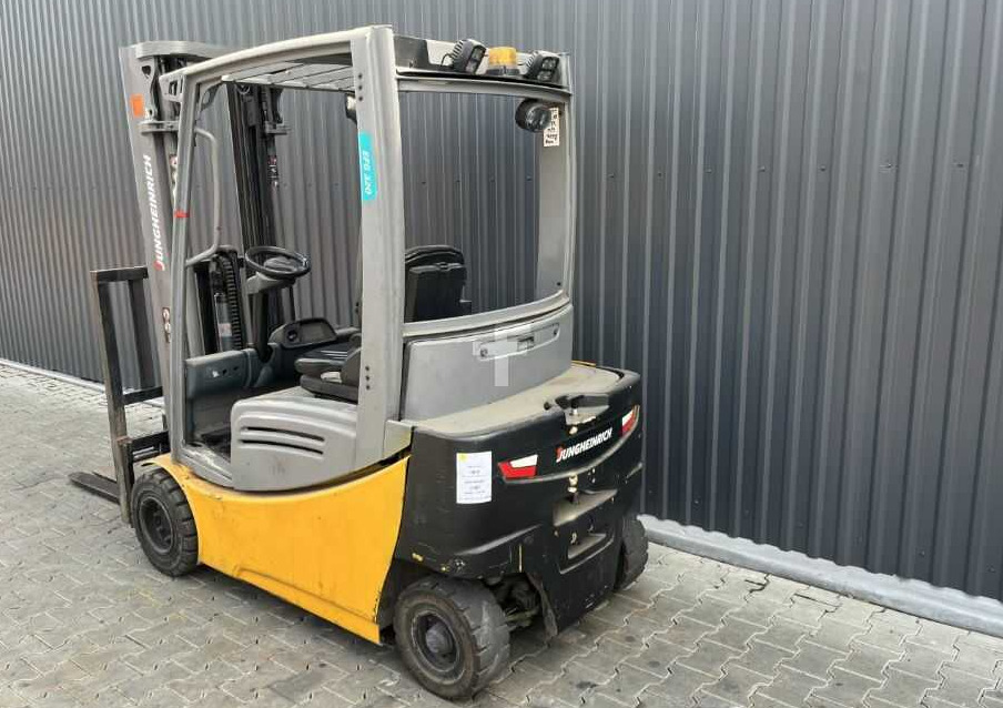 Jungheinrich EFG320 - Forklift listrik: gambar 3 Jungheinrich EFG320 - Forklift listrik: gambar 3
