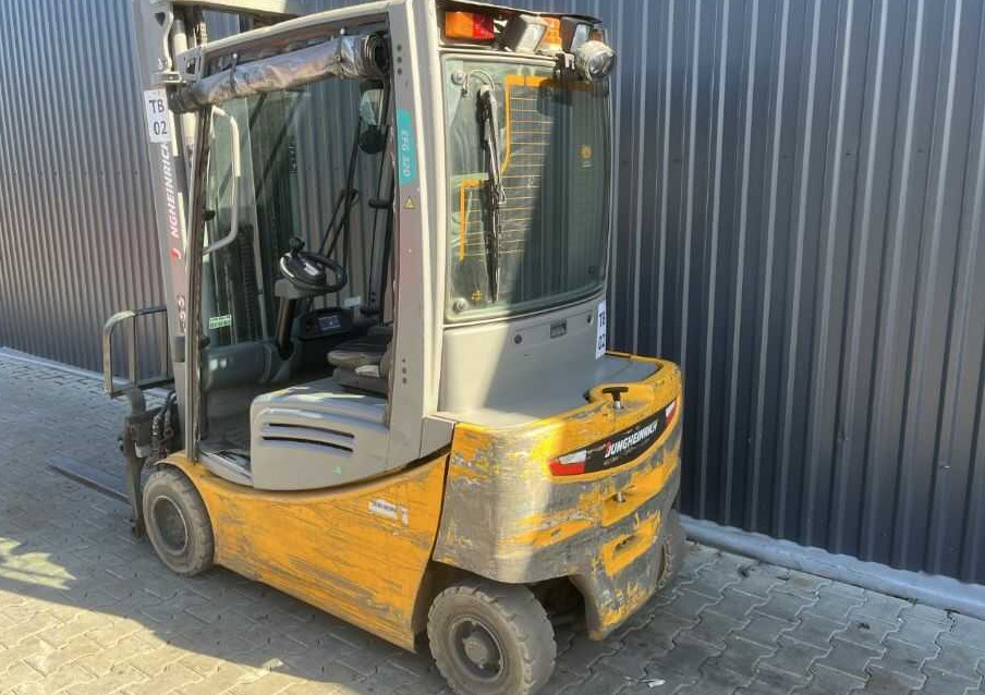 Jungheinrich EFG320 - Forklift listrik: gambar 3 Jungheinrich EFG320 - Forklift listrik: gambar 3
