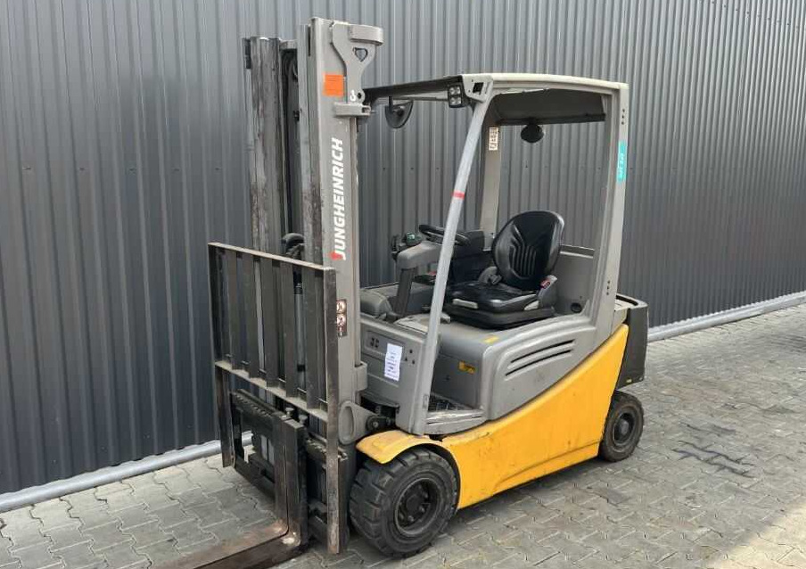 Jungheinrich EFG320 - Forklift listrik: gambar 1 Jungheinrich EFG320 - Forklift listrik: gambar 1
