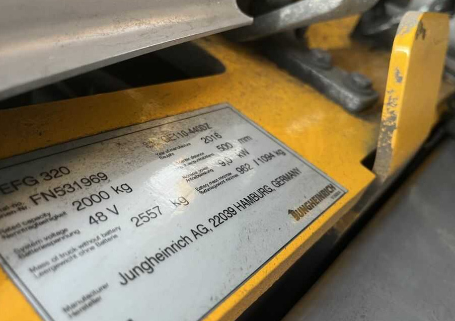 Jungheinrich EFG320 - Forklift listrik: gambar 4 Jungheinrich EFG320 - Forklift listrik: gambar 4