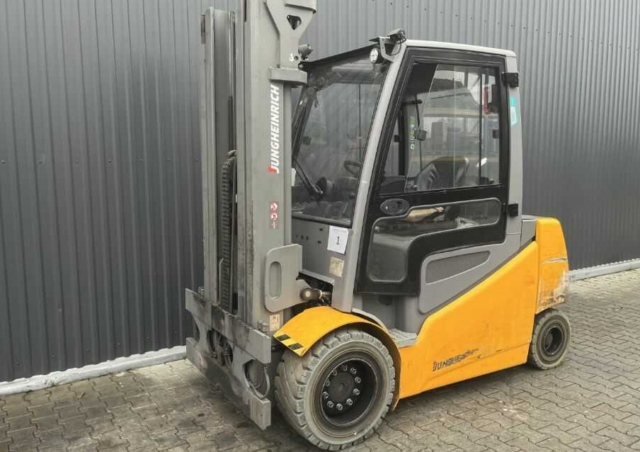 Jungheinrich EFG550 - Forklift listrik: gambar 1 Jungheinrich EFG550 - Forklift listrik: gambar 1