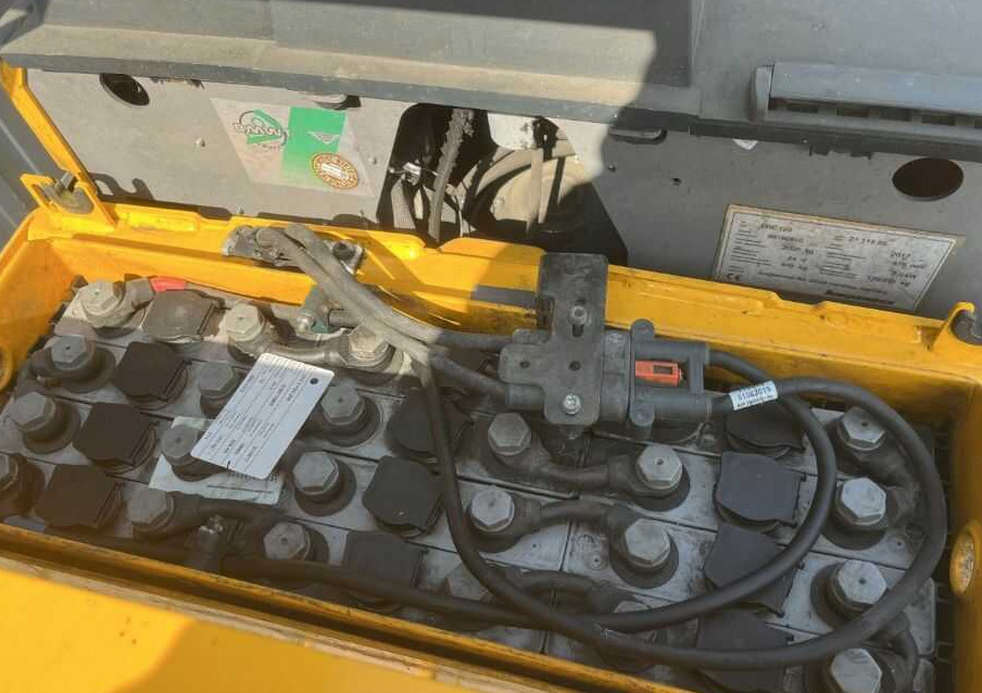 Jungheinrich ERE120 - Truk pallet: gambar 5 Jungheinrich ERE120 - Truk pallet: gambar 5