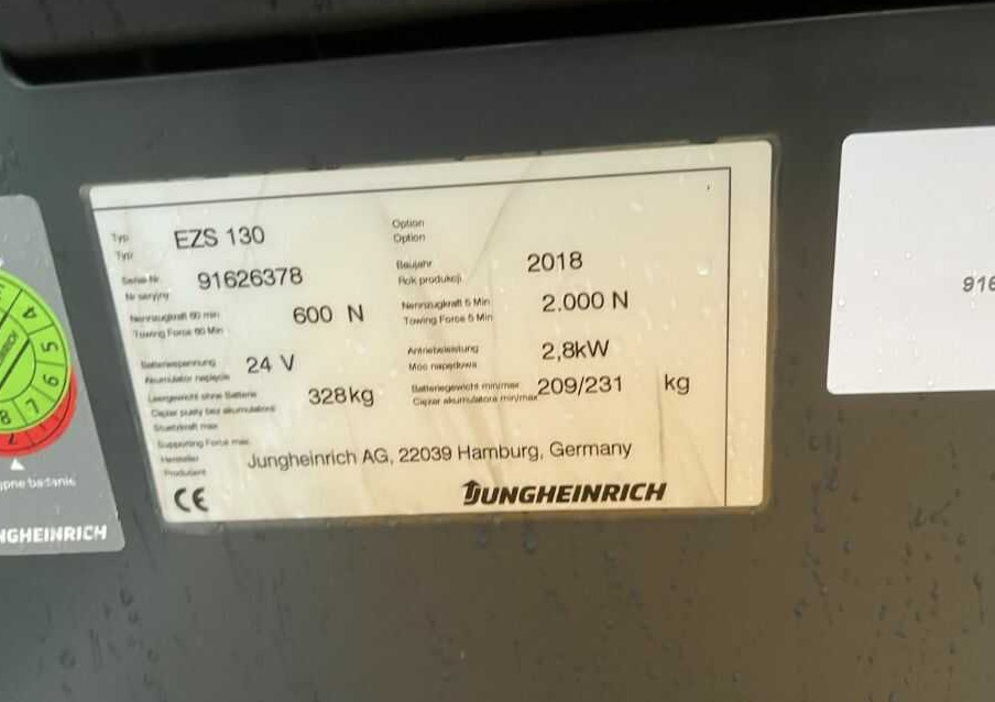Jungheinrich EZS130 - Traktor derek: gambar 4 Jungheinrich EZS130 - Traktor derek: gambar 4