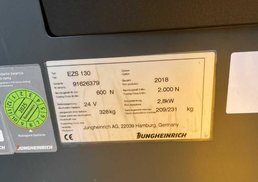 Jungheinrich EZS130 - Traktor derek: gambar 4 Jungheinrich EZS130 - Traktor derek: gambar 4