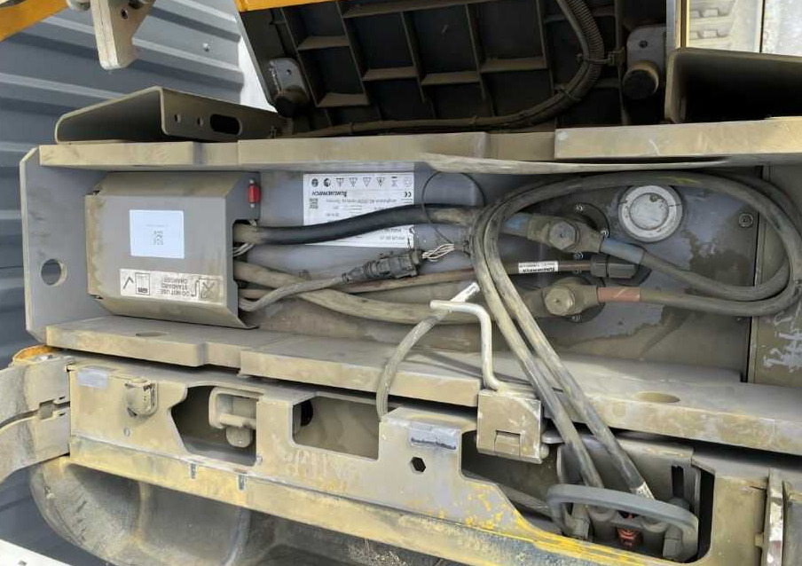 Jungheinrich EZS350 - Traktor derek: gambar 5 Jungheinrich EZS350 - Traktor derek: gambar 5