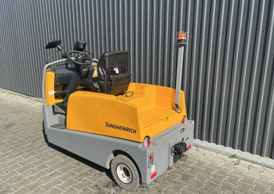 Jungheinrich EZS590 - Traktor derek: gambar 3 Jungheinrich EZS590 - Traktor derek: gambar 3