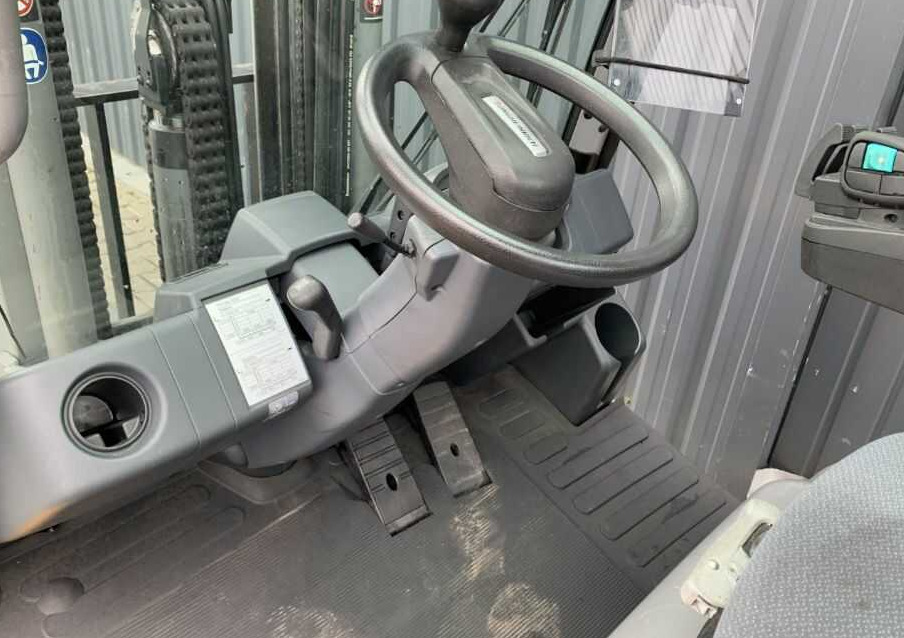 Forklift LPG Jungheinrich TFG435s: gambar 7