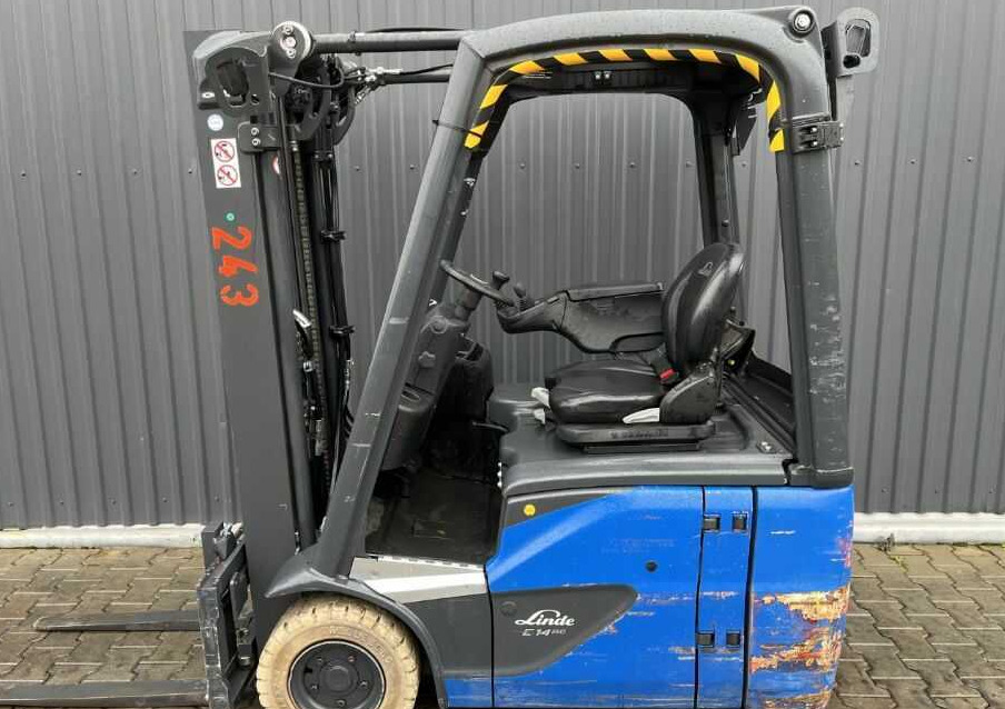 Linde E14-02 - Forklift listrik: gambar 2 Linde E14-02 - Forklift listrik: gambar 2