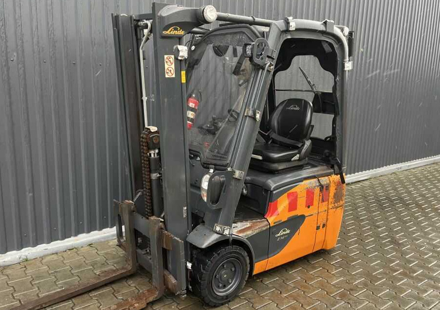 Linde E14-02 - Forklift listrik: gambar 1 Linde E14-02 - Forklift listrik: gambar 1