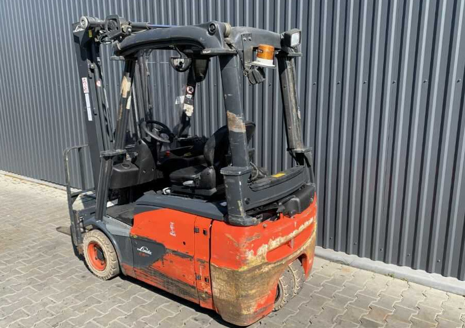 Linde E16-02 - Forklift listrik: gambar 3 Linde E16-02 - Forklift listrik: gambar 3