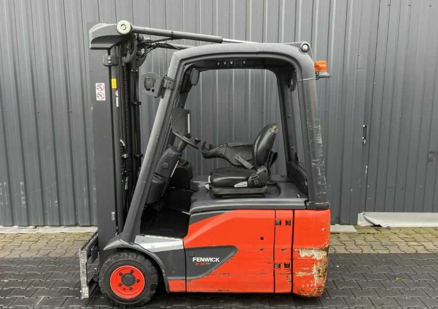 Linde E16-02 - Forklift listrik: gambar 2 Linde E16-02 - Forklift listrik: gambar 2