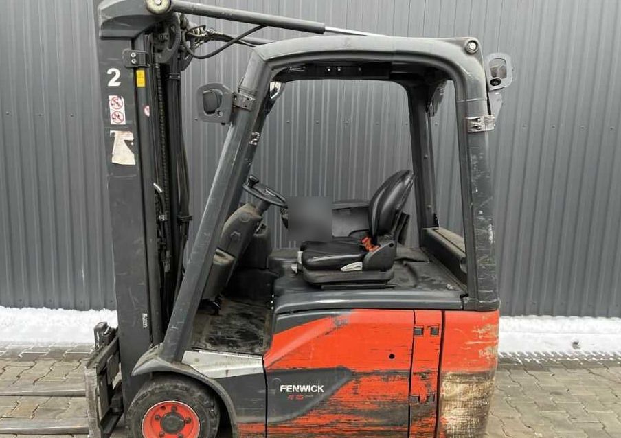 Linde E16-02 - Forklift listrik: gambar 2 Linde E16-02 - Forklift listrik: gambar 2
