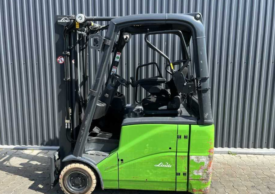 Linde E16H-02 - Forklift listrik: gambar 2 Linde E16H-02 - Forklift listrik: gambar 2