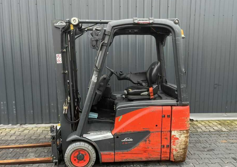 Linde E16H-02 - Forklift listrik: gambar 2 Linde E16H-02 - Forklift listrik: gambar 2