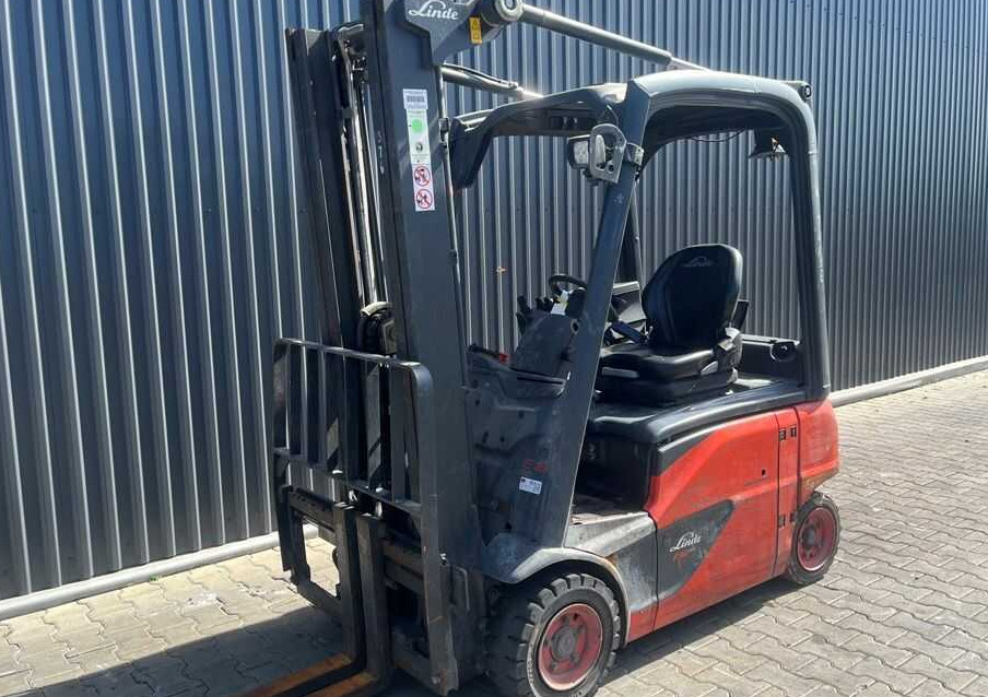 Linde E16P-02 - Forklift listrik: gambar 1 Linde E16P-02 - Forklift listrik: gambar 1