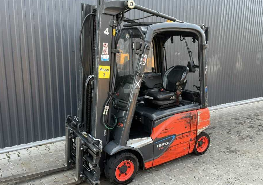 Linde E16P-02 - Forklift listrik: gambar 1 Linde E16P-02 - Forklift listrik: gambar 1
