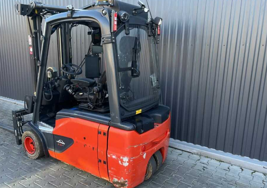 Linde E18L-02 - Forklift listrik: gambar 3 Linde E18L-02 - Forklift listrik: gambar 3