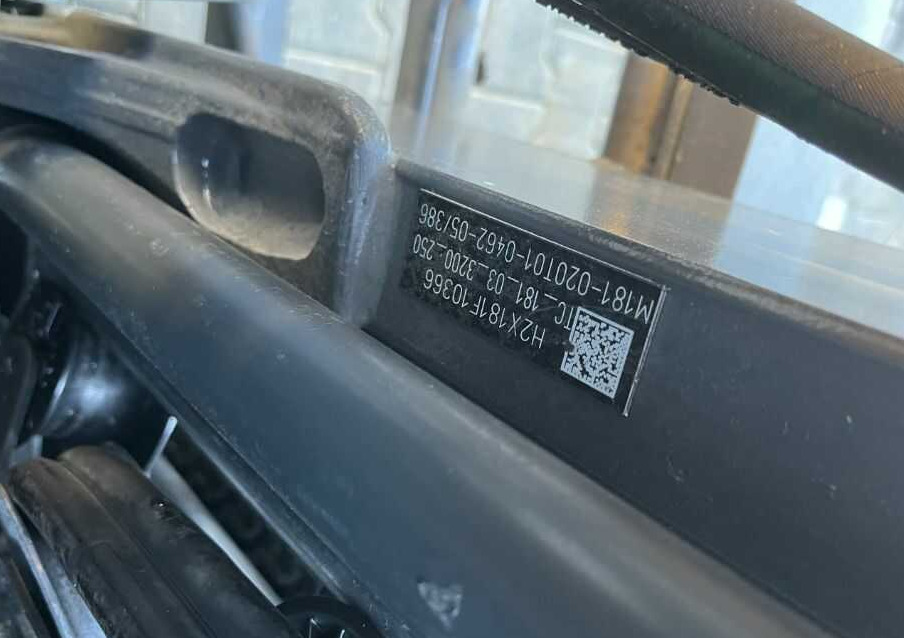 Linde E18L-02 - Forklift listrik: gambar 5 Linde E18L-02 - Forklift listrik: gambar 5
