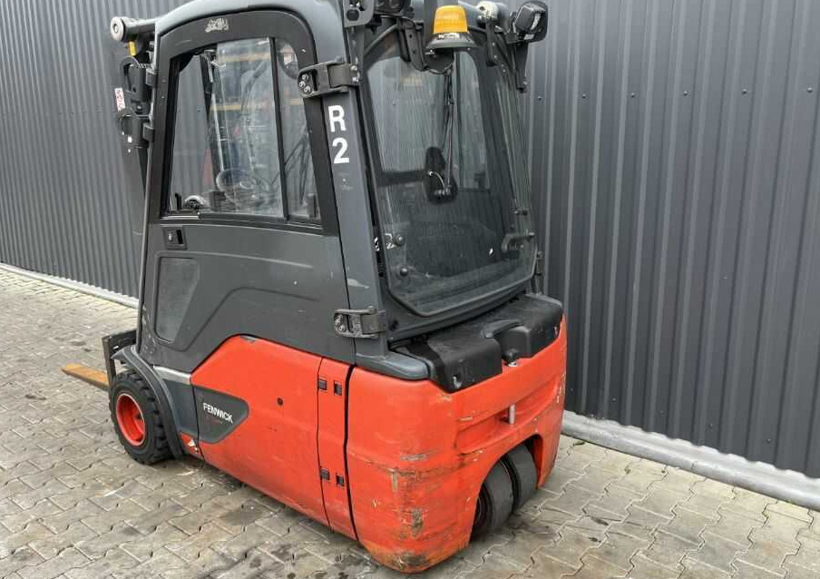 Linde E18L-02 - Forklift listrik: gambar 3 Linde E18L-02 - Forklift listrik: gambar 3
