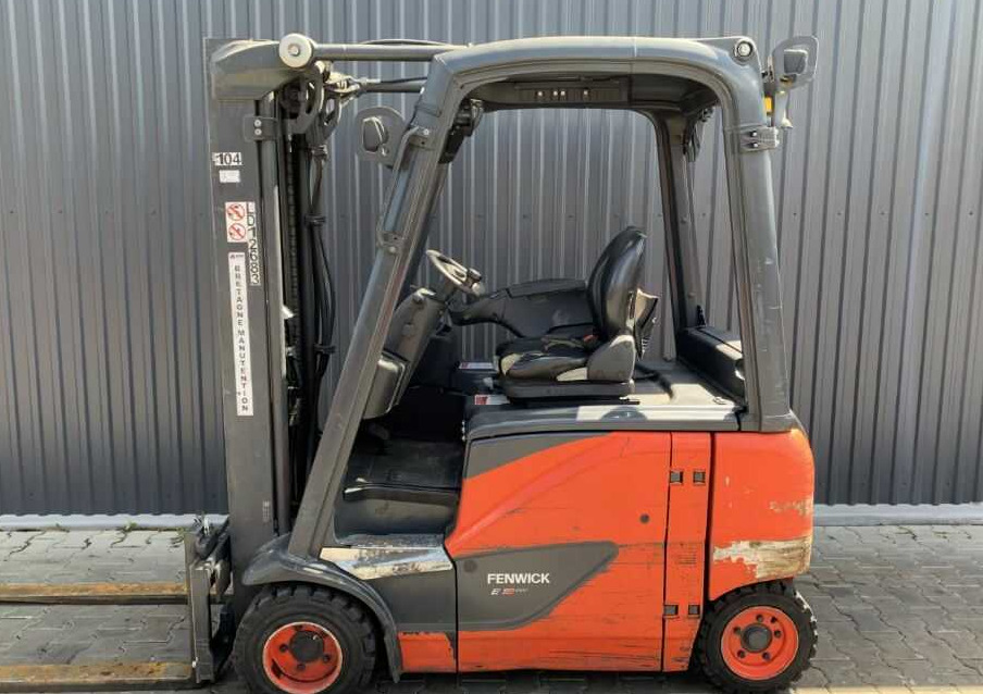Linde E18PH-02 - Forklift listrik: gambar 2 Linde E18PH-02 - Forklift listrik: gambar 2