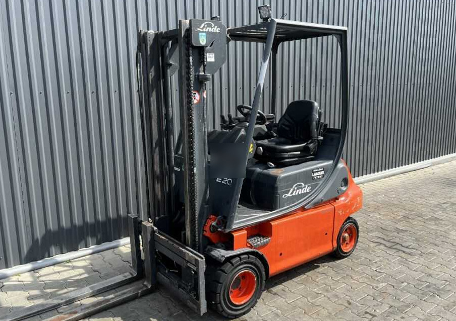 Linde E20P-02 - Forklift listrik: gambar 1 Linde E20P-02 - Forklift listrik: gambar 1