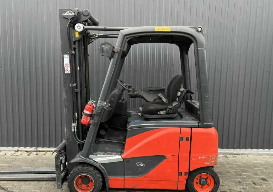 Linde E20PH-02 - Forklift listrik: gambar 2 Linde E20PH-02 - Forklift listrik: gambar 2