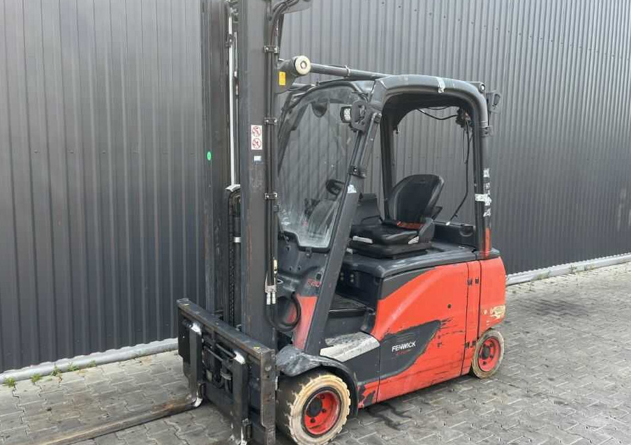 Linde E20PHL-02 - Forklift listrik: gambar 1 Linde E20PHL-02 - Forklift listrik: gambar 1