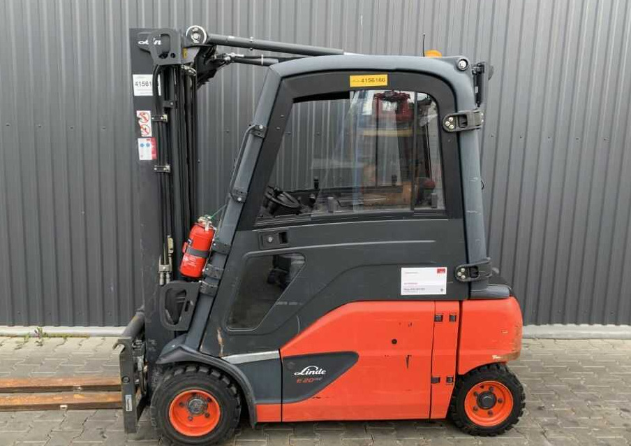 Linde E20PL-02 - Forklift listrik: gambar 2 Linde E20PL-02 - Forklift listrik: gambar 2