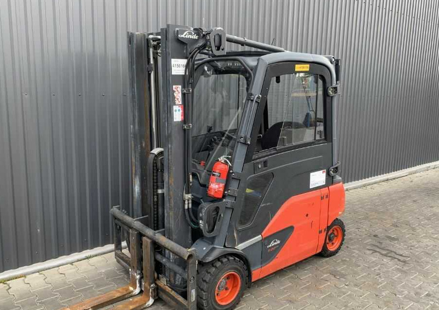 Linde E20PL-02 - Forklift listrik: gambar 1 Linde E20PL-02 - Forklift listrik: gambar 1