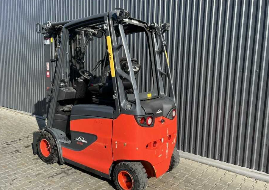Linde E30H-01/600 - Forklift listrik: gambar 3 Linde E30H-01/600 - Forklift listrik: gambar 3