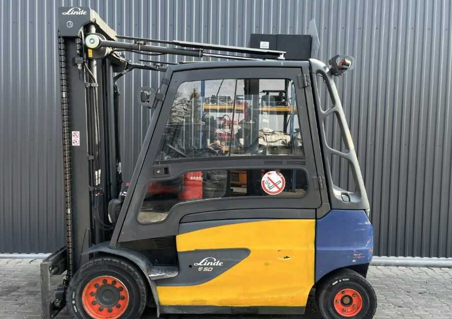 Linde E50HL-01/600 - Forklift listrik: gambar 2 Linde E50HL-01/600 - Forklift listrik: gambar 2