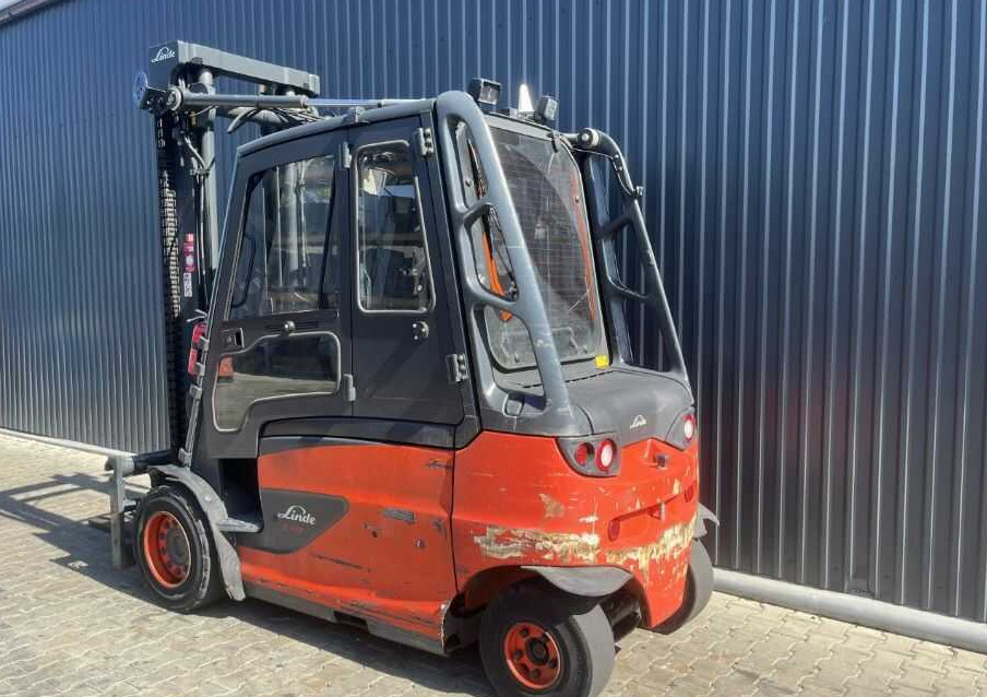 Linde E50HL-01 - Forklift listrik: gambar 3 Linde E50HL-01 - Forklift listrik: gambar 3