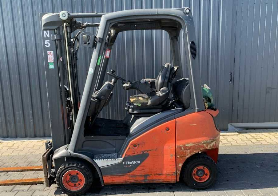 Linde H14T-01 - Forklift LPG: gambar 2 Linde H14T-01 - Forklift LPG: gambar 2