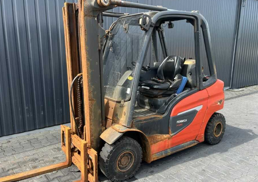 Linde H25T-01 - Forklift LPG: gambar 1 Linde H25T-01 - Forklift LPG: gambar 1